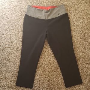 Nike Capri Leggings